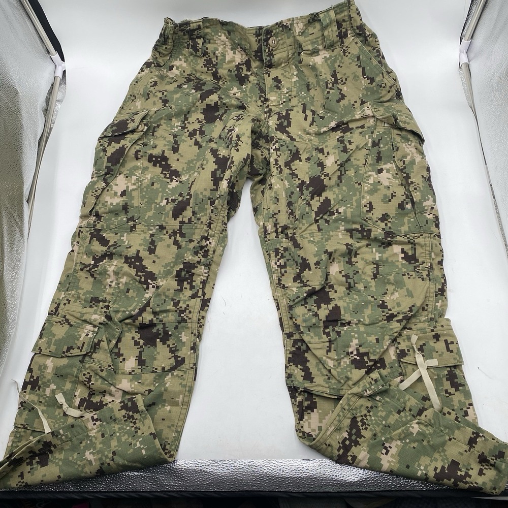US Navy Pants Medium XShort Working Uniform Type‎ III NWU Seals Camo LNC